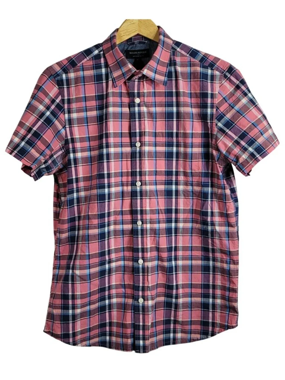 Banana Republic Mens Soft Wash Slim Fit Button Shirt Blue Pink Medium Plaid S/S